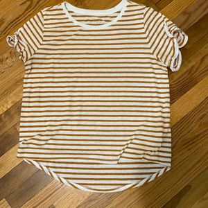 striped t shirt